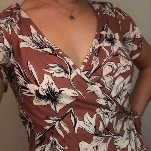 Rocky wraparound dress - Picture 2 of 2